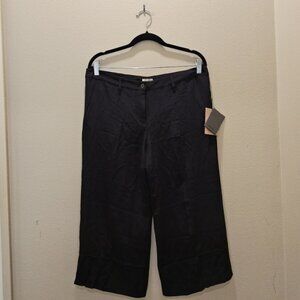 NWT Miu Miu Black Silk Capri Pants Size 44